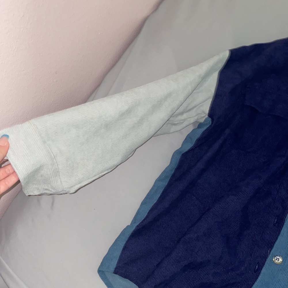 Blue Color Block Shacket - Picture 3 of 11